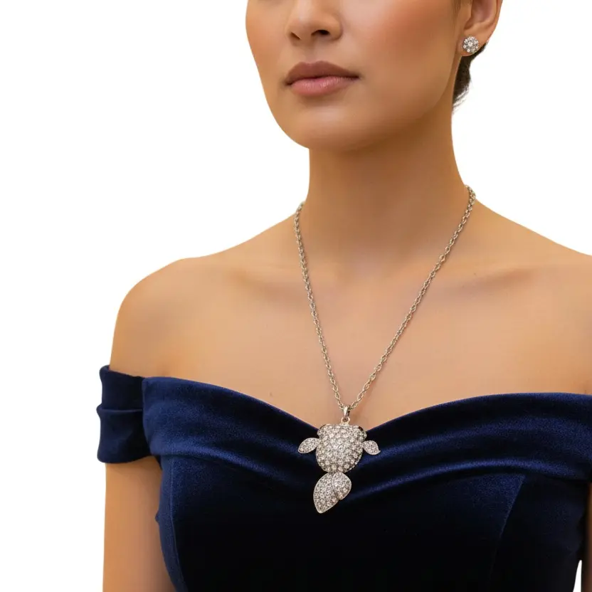 NEW Silver Tone Rhinestone Fish Pendant Necklace for Women, Long 26-28 Inch Chain, WN56