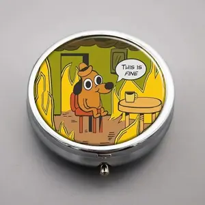 Cute Cartoon Pill Box 3 Compartment, Portable Pill Case for Pocket or Purse, Decorative Metal Medical Organizer Healthcare Medicine Vitamin Organizer, Unique Gift