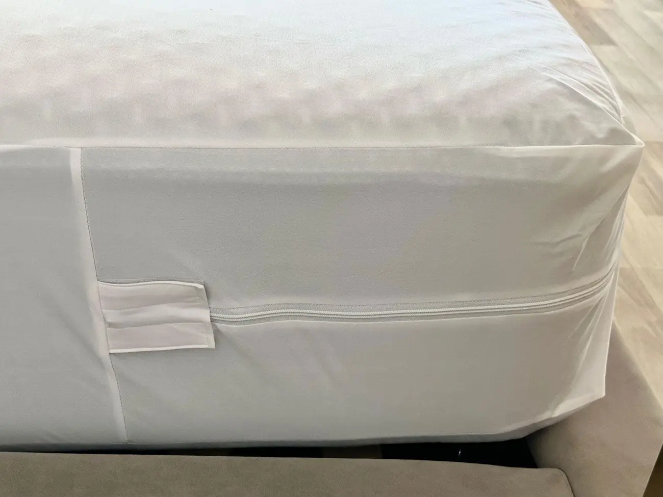 Deluxe Zippered Mattress Encasement