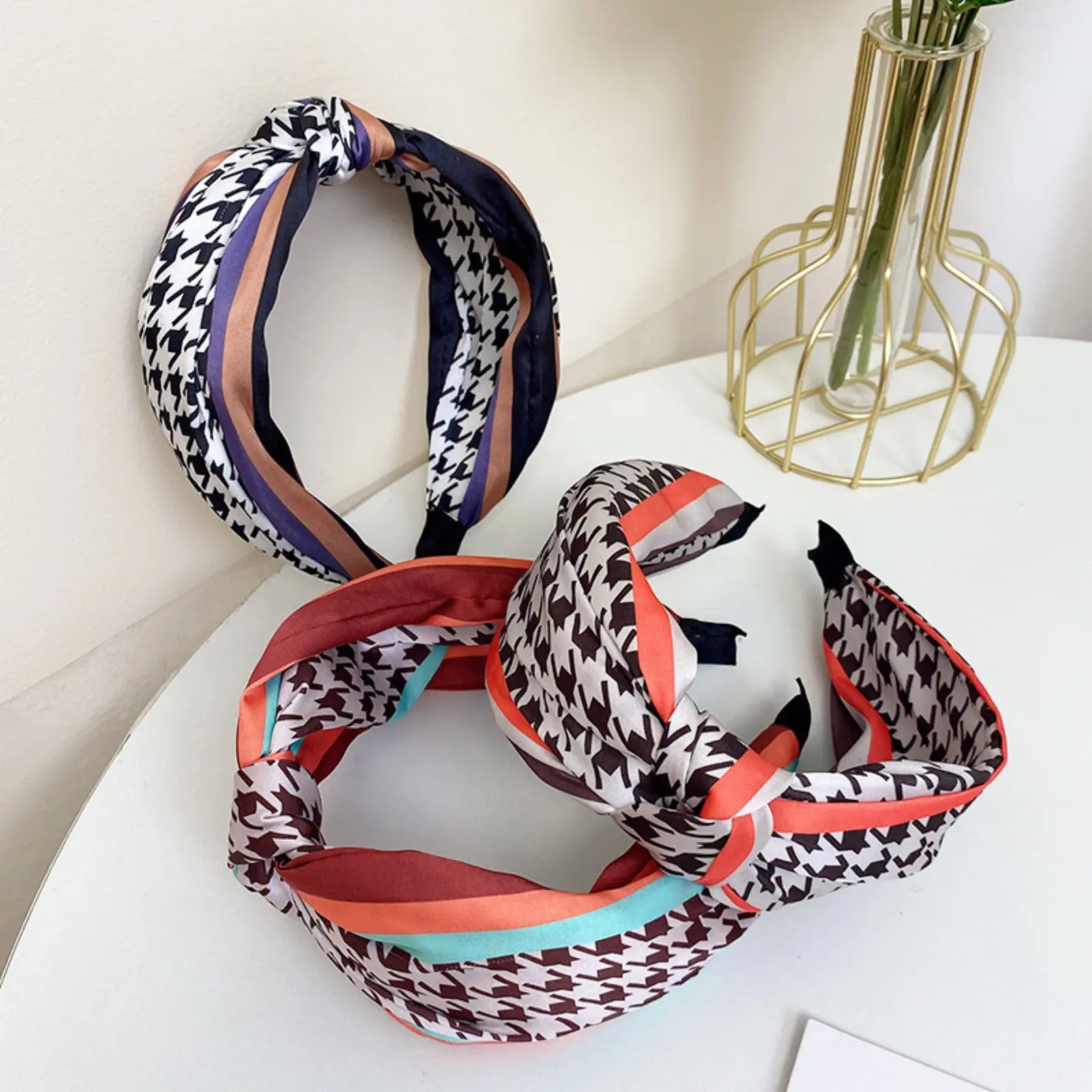Women's Retro Color-Block Houndstooth Wide-Brimmed Knotted Headband - Simple, Stylish, Elegant Printed Sports & Outdoor Hair Accessory