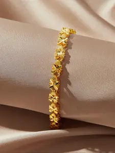 4-Leaf Grass Peach Heart Bracelet Jewelry. This multifunctional women's bracelet is suitable for giving exquisite and luxurious gifts to girlfriends and friends, daily wear, as well as Valentine's Day gifts Flower Design Bracelet