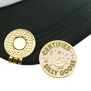 1 Count Funny Goose Golf Ball Marker, Unique Magnetic Hat Clip for Golfers, Cool Golf Accessories for Men Women Golf Lovers, Golf Gift, Golf Gift Accessory