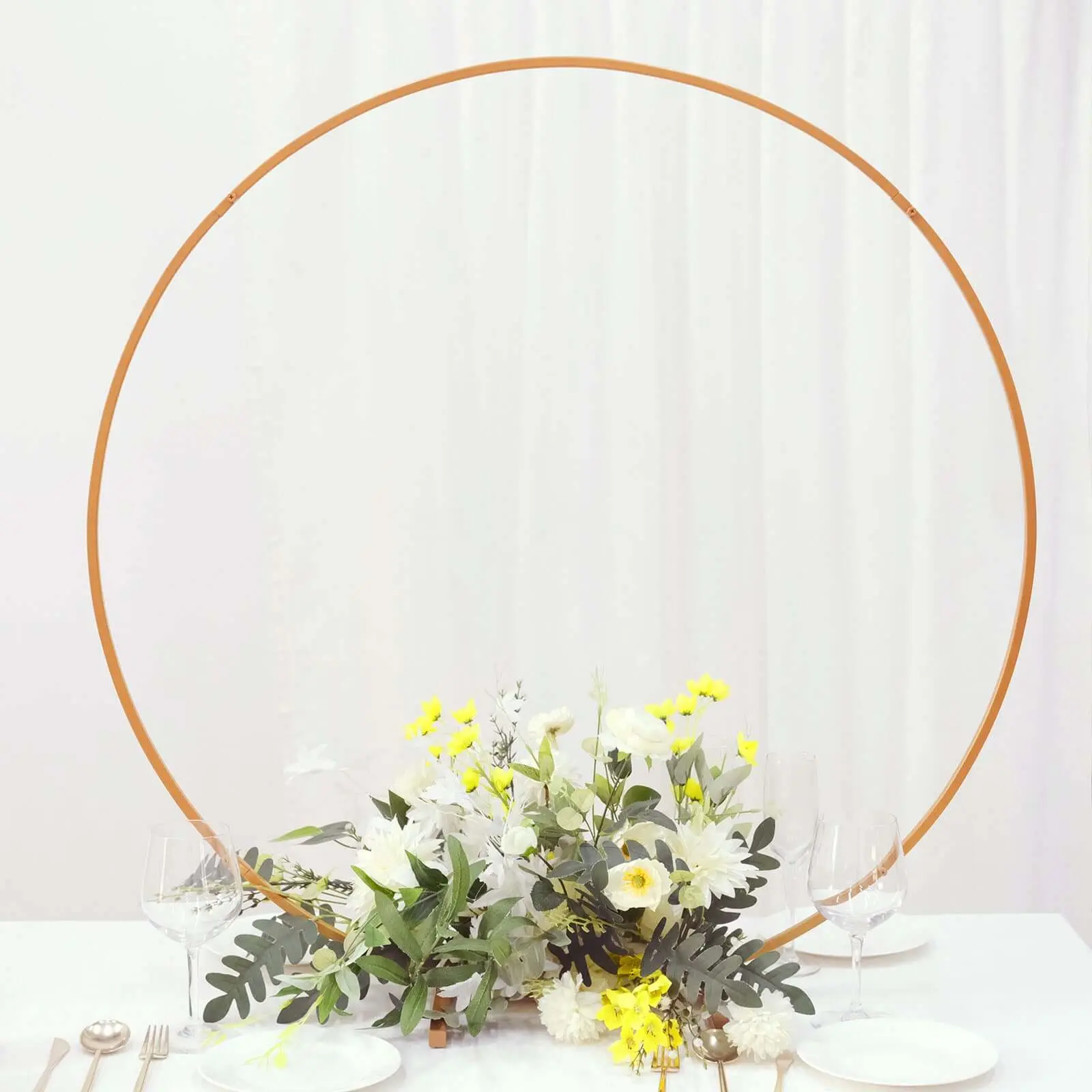 36in Glam Gold Metal Round Hoop Wedding Centerpiece - Self-Standing Floral Wreath Frame with Wires, Branches for Wedding Decor, Artificial Flower Arrangements, Home Ornaments