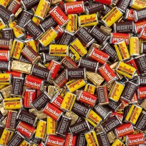 HERSHEY Miniatures Assorted Chocolate Candy – Krackel, Special Dark, Mr. Goodbar & Hershey Milk Chocolate Bulk Bag