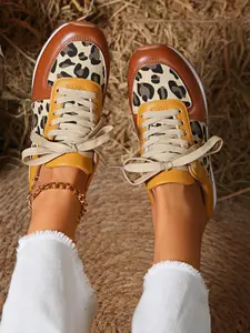 Women's Fashion Leopard Print Lace Up Low Top Sneakers, Fashionable Sneakers, Casual Breathable Comfortable Sports Shoes, Female All-match Round Toe Shoes for Daily Wear Walking Shoes, Sneakers Fashion Footwear
