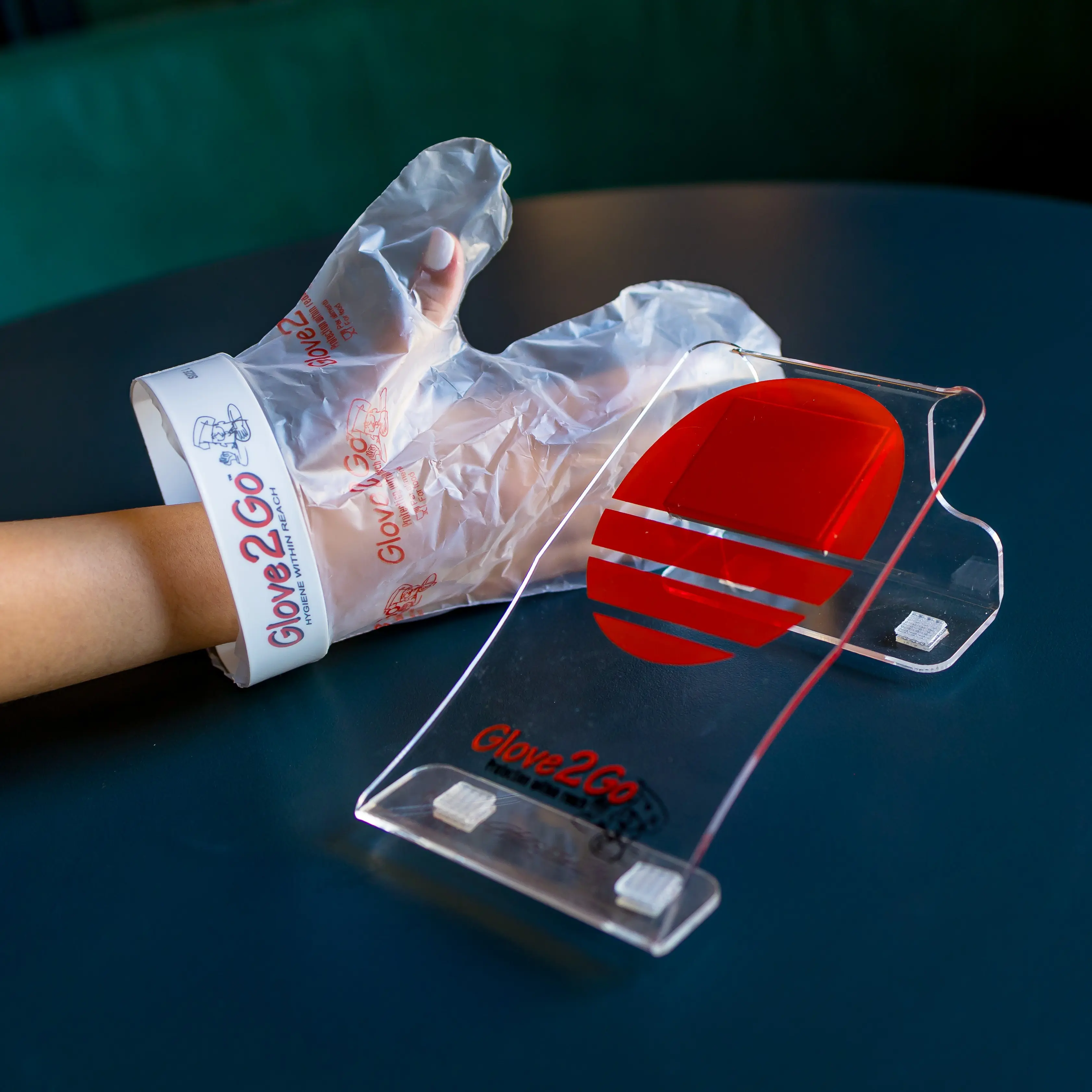 Glove2Go's Multi-Use Kit with 500 Gloves
