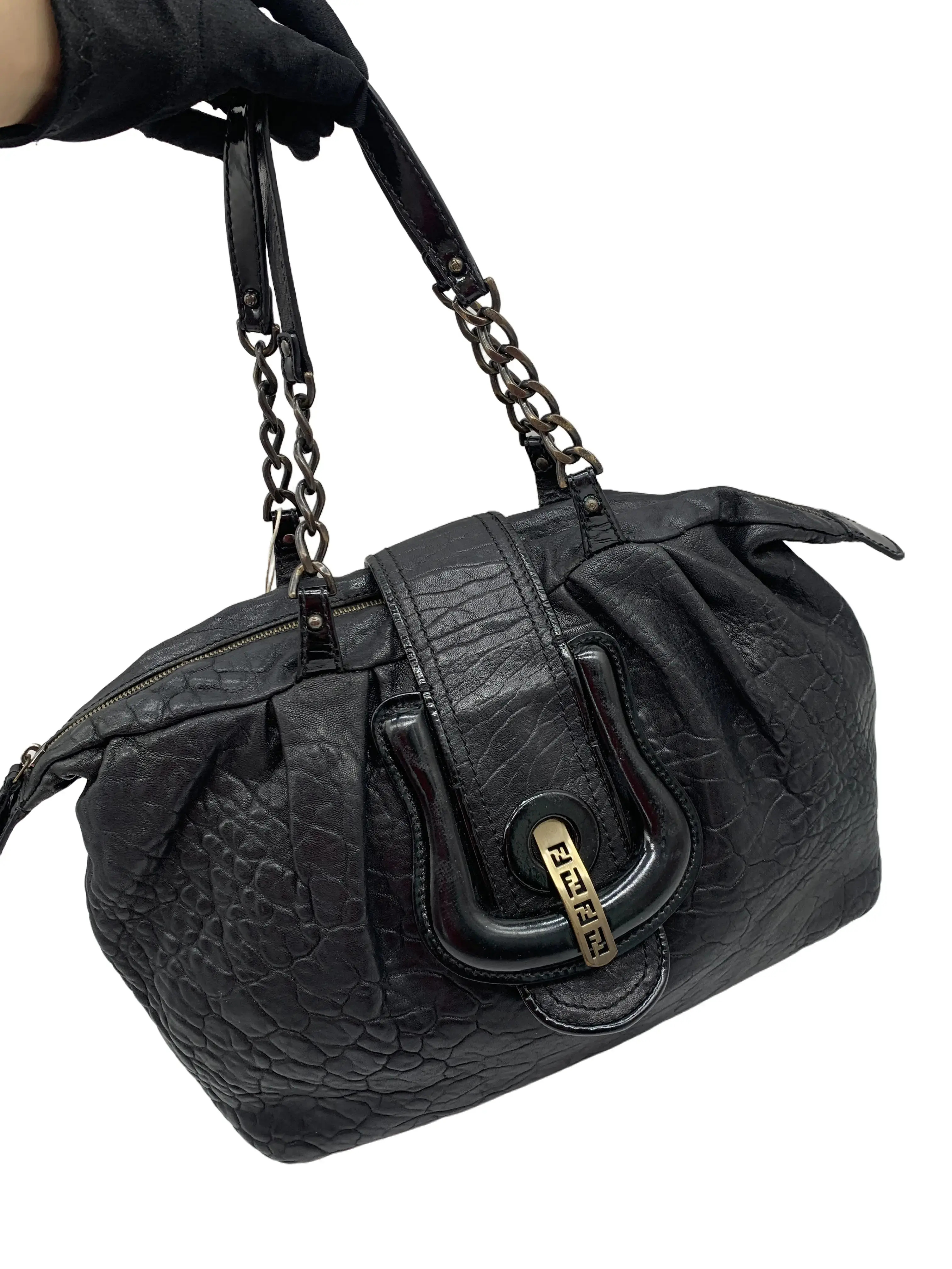 Pre-owned FENDI Black Embossed Leather Chain Handbag/wj06127407/7407