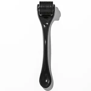 NANNETTE DE GASPÉ Roller Noir with 192 Titanium Micro-needles for Natural Skin Restoration and Smoother Appearance