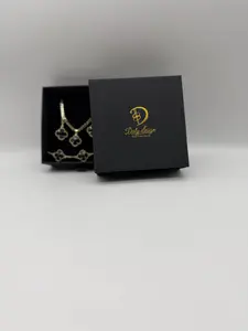 Daly Design Set Completo con Aretes