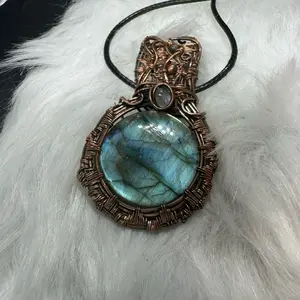 Wire wrapped Round Labradorite Cabochon with moonstone accent