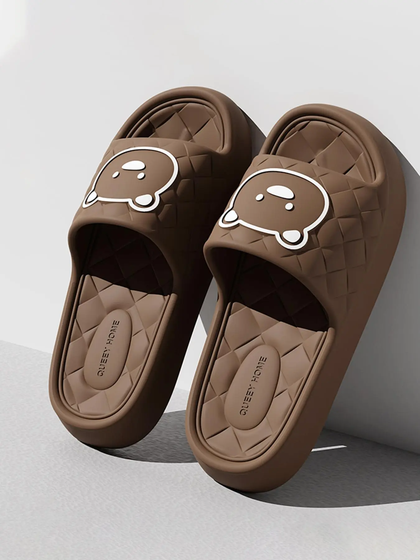 Men's Cartoon Bear Design Slides, Casual Comfortable Home Slippers, Soft Non-slip Slippers for Indoor & Outdoor Wear, Trendy Casual Slippers, Flipflop, Footwear, Outdoor Summer Slippers, Slippers Shoes