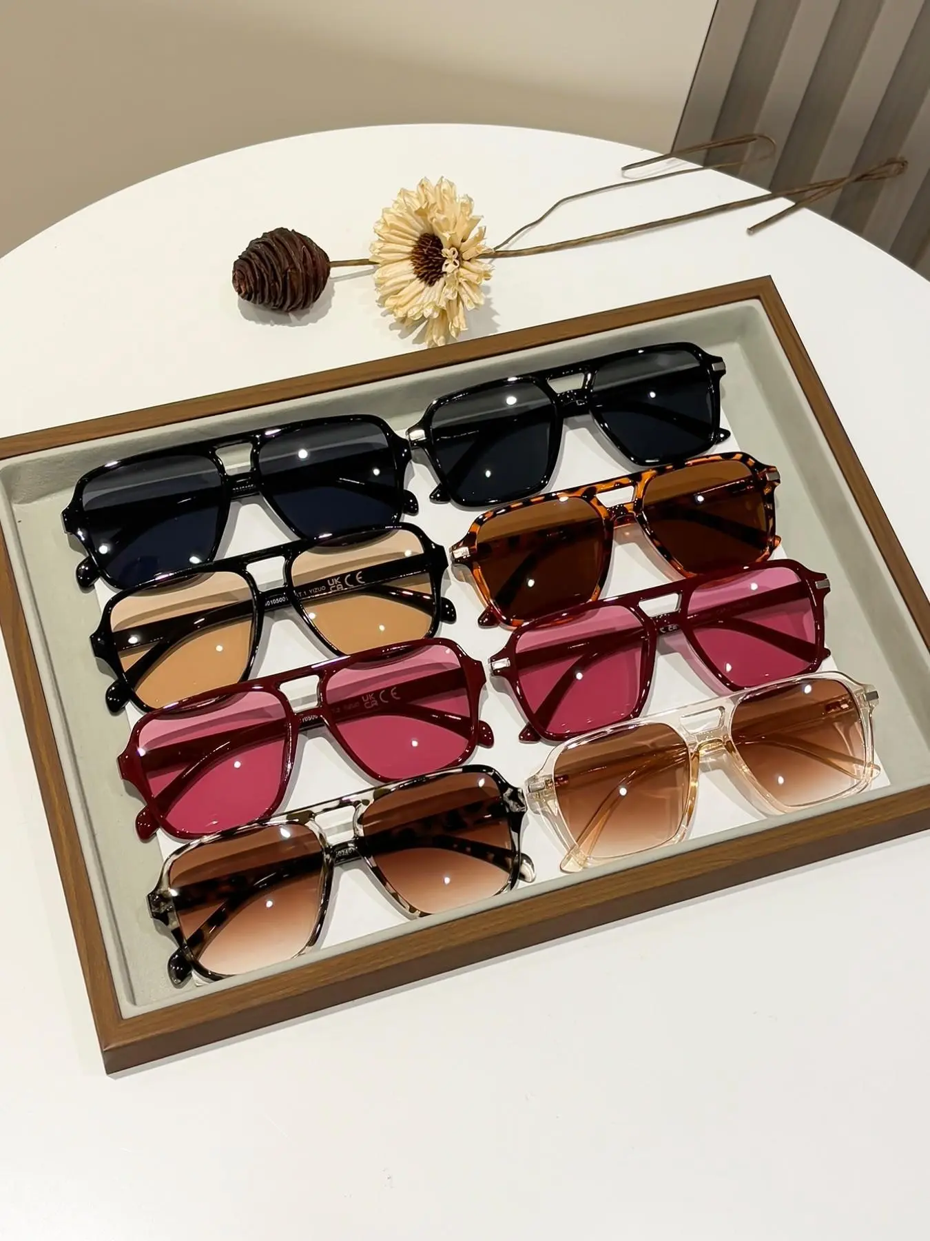 8 Pairs Fashion Pilot Large Frame Aviator Sunglasses Set, Versatile Casual Glasses for Street Photography, Travel, and Fashion Accessories, Trendy Frames Stylish Sunglasses, Fashionable Sunglasses