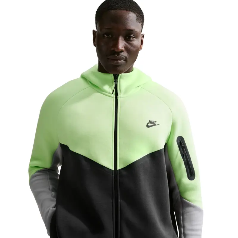 Men's Nike Original Full-Zip Long Sleeve Polyester Fleece Utility Windrunner Zip Up Hoodie - Relaxed Fit Sweatshirt with Secure Pocket, Adjustable Hem, Taped Chevron (Longsleeves, Warm Menswear Top), Sweatshirts, Cotton, Casual, Full Sleeves, Full-Zip Nec
