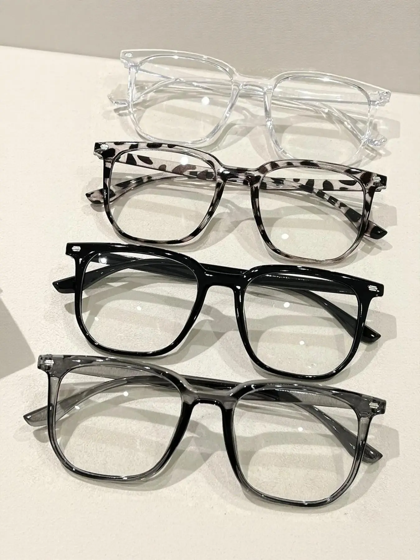 4 Pairs Classic Simple Women’s Anti-Blue Light Lightweight Durable Eye Glasses Eyeglass for Office, Reading, Gaming, Filters Harmful Blue Light
