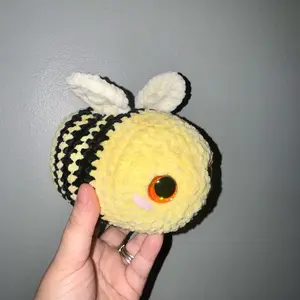 Handmade crochet Jumbo bee
