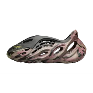 Adidas Yeezy Foam Runner "MX Carbon"