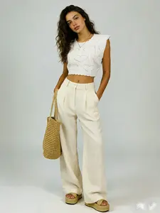 French Girl Style Hollow-out Heart Jacquard Knit Top, Heart , Pure White Simple Casual Fashion Sleeveless Short Knit Vest Top, 2026 Spring Summer Macaron Color Vintage Breathable Knitwear, Vintage American Knit Style, Y2K Sweet & Spicy Style