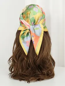 1 piece of women's elegant retro printed lightweight satin scarf, made of imitation silk, with a Bohemian retro casual style, can be worn as hijab or shawl, lightweight and comfortable, suitable for daily wear and spring/summer outings, Floral Print Scarf