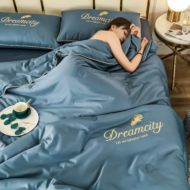 1pcs Ice Silk Summer Quilt, Air Conditioning Core, Single Piece, Dormitory, Student, Soft Lightweight Quilts, Cool and Comfortable, Breathable Summer Quilt, Cooling Breathable Bedding
