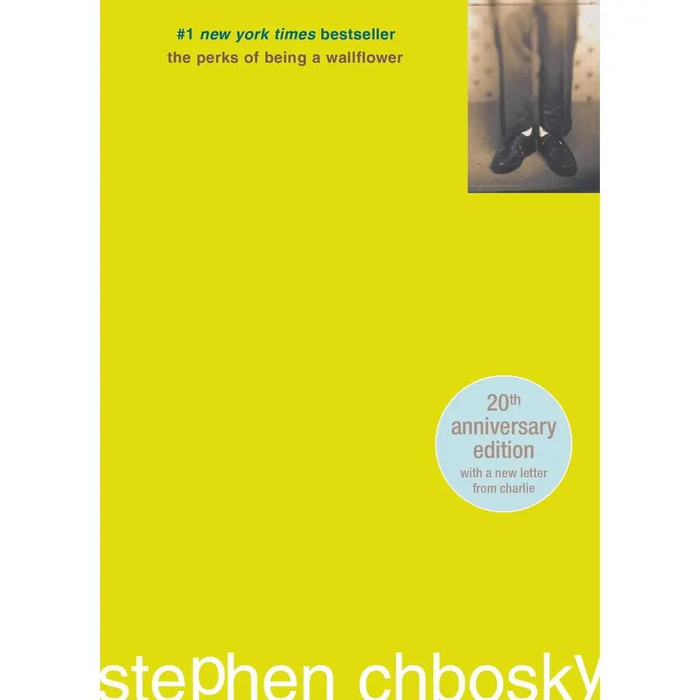 USED Book - The Perks of Being a Wallflower by Chbosky, Stephen (Paperback) - english