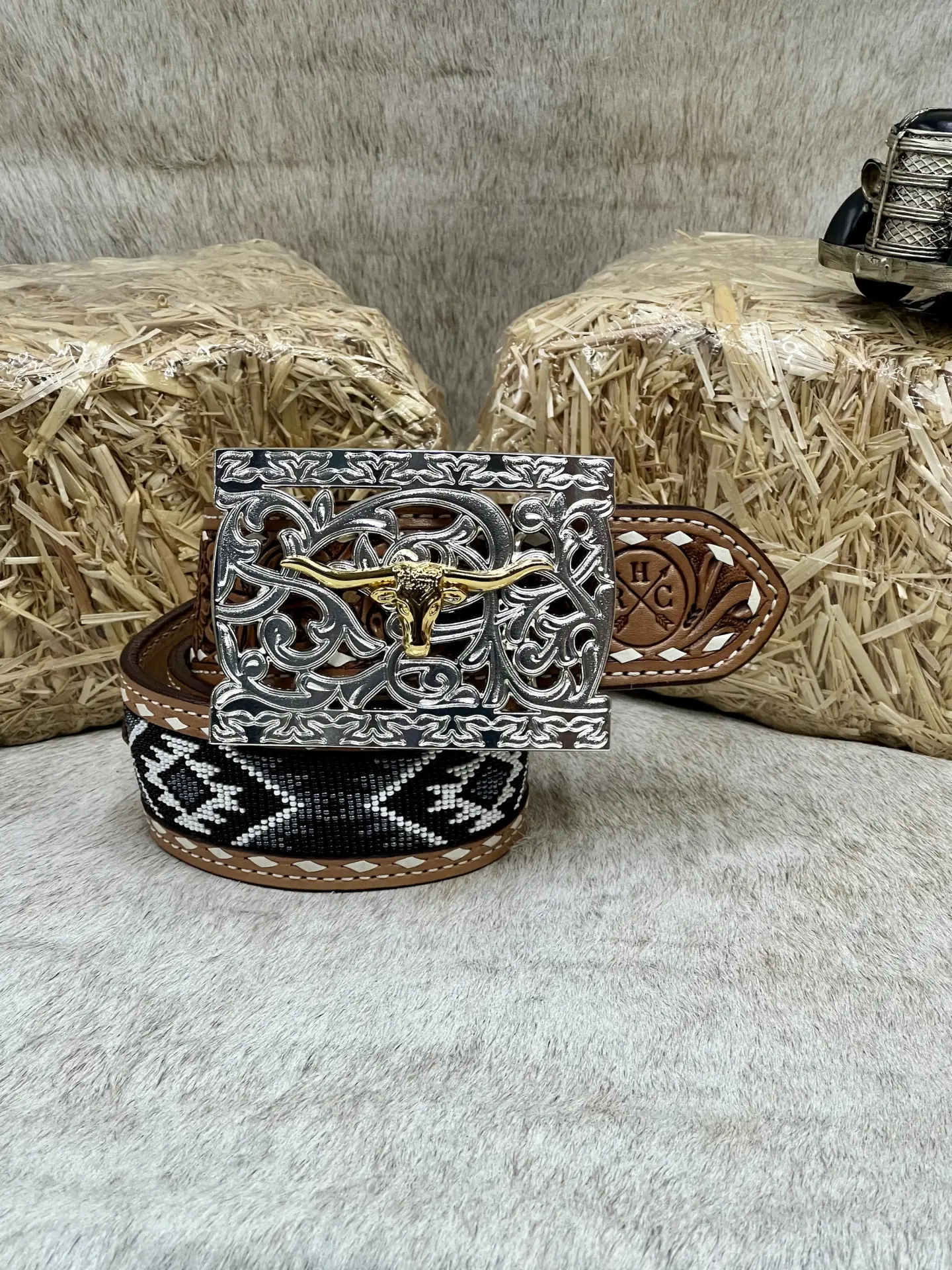 BUCKLE - Longhorn Silver Ranch