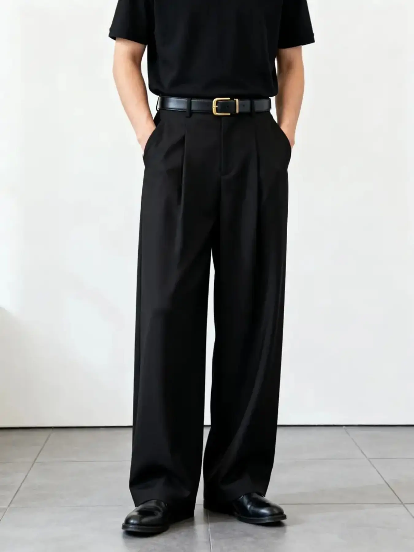 Men's Casual Pants, Fashion Suit Pants, Oversized Loose Straight Leg Pleated Suit Pants, Lightweight Business Style Formal Wear, Solid Color Plain Men's Dress Pants, Comfortable Fit