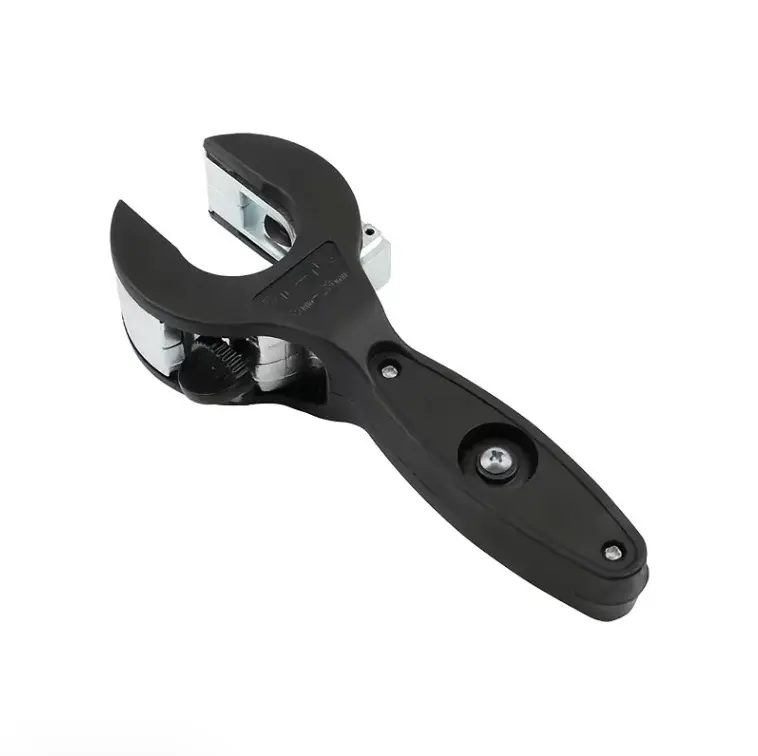 Ratchet-Type Pipe Cutter - 1-Hand Fast Operation Construction Tool, Cuts 5/16-1 1/8 in Stainless Steel, Copper, Aluminum Pipes, Ideal for Home Improvement Projects, Construction Tools