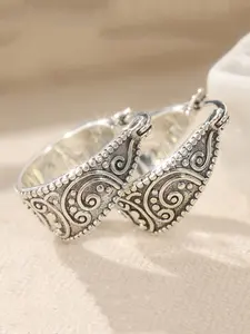 Vintage Floral Polka Dot Pattern Carved Round Copper Earrings, Elegant Tribal Ethnic Inspiration Style Handcrafted Jewelry for Women, Perfect Travel Accessory and Gift