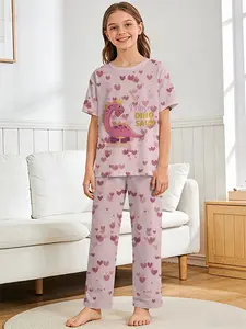 Love Dinosaur Princess 2-piece set: girls' digital printed short-sleeve pajamas with long sleep pants, made of flame-retardant fabric. A fashionable, trendy, casual, comfortable and soft pajama set, suitable for sleeping and home leisure. 100% polyester,