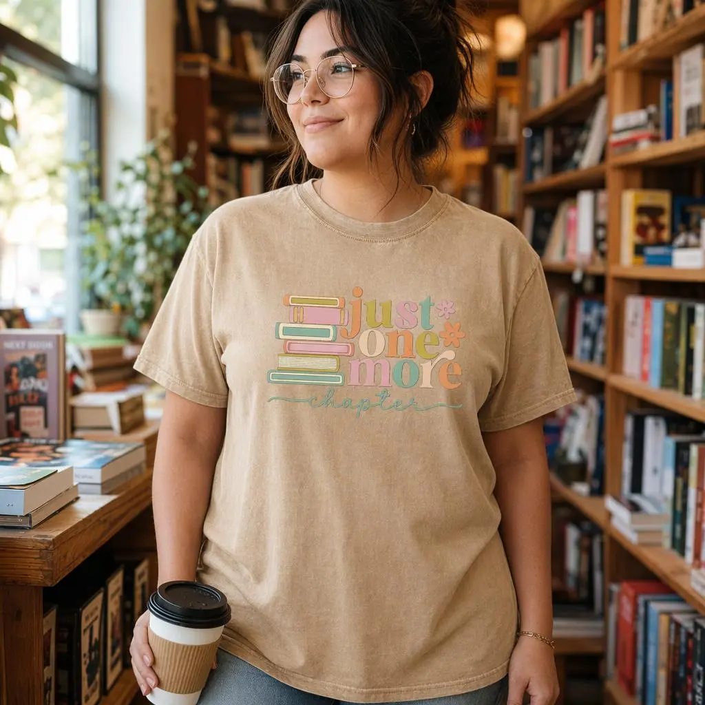 Book Lover Shirt Women Just One More Chapter Retro Reading Graphic Tee