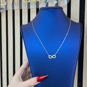 Cadena con diseño de infinito en plata 925