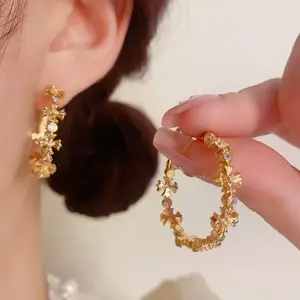 LisiZen Wholesale European and American Cross-border Metal Cross Hoop Earrings, Stylish Light Luxury, Versatile, Minimalist, High-end Design DZEH5046
