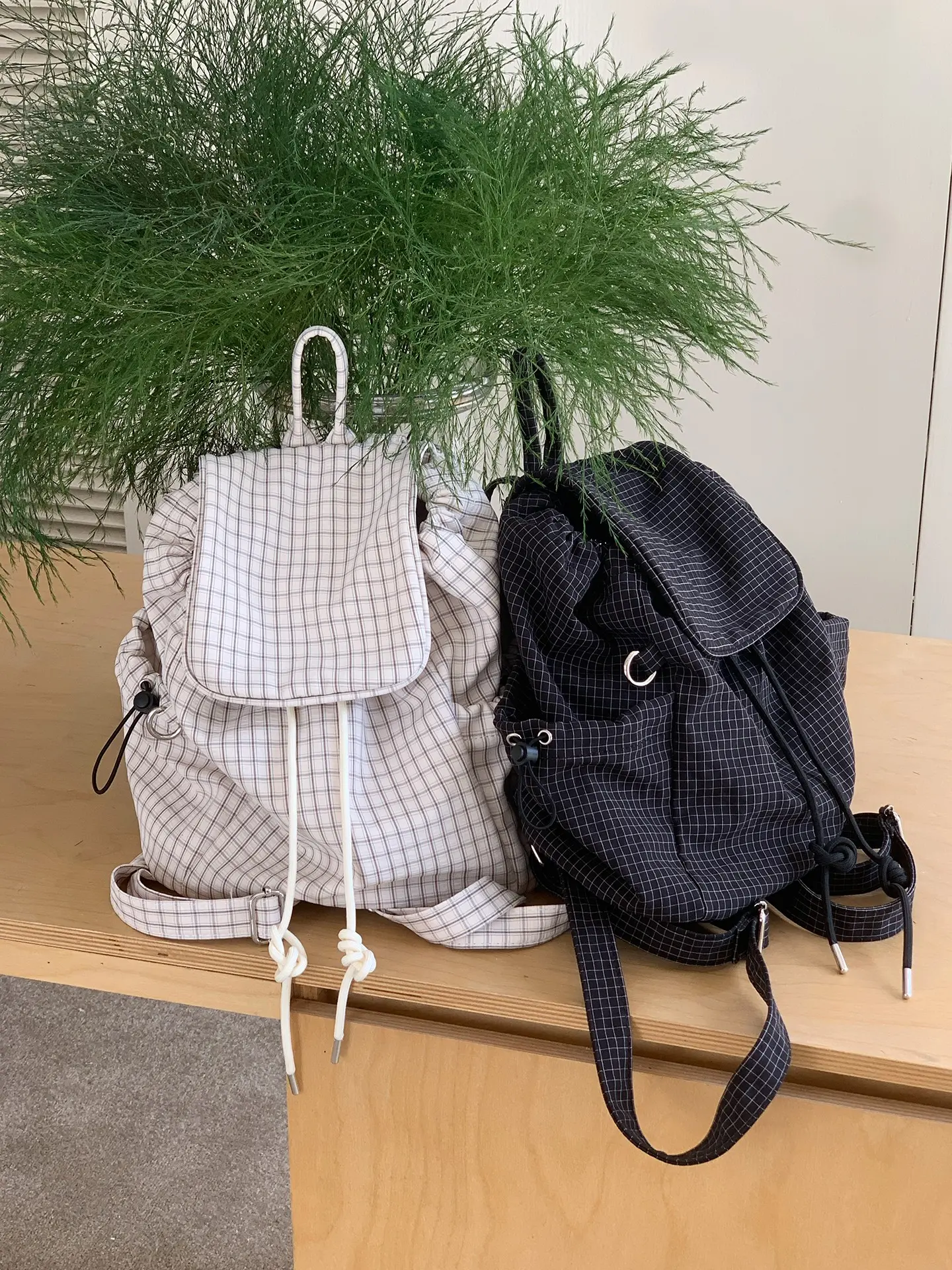 Korean Style Drawstring Plaid Pattern Backpack, Large Capacity Versatile Casual Bag, Unique Retro Literary Lightweight Nylon Schoolbag