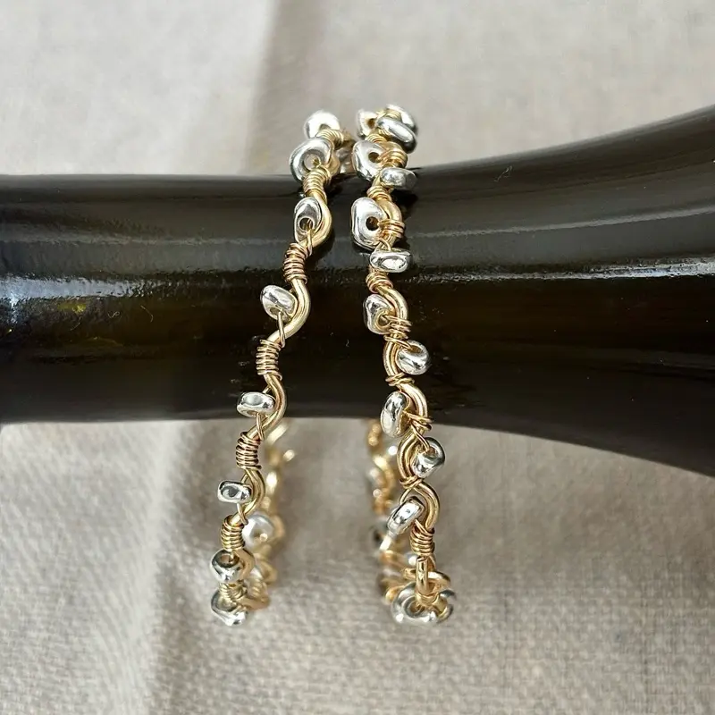 Mixed Metal Wire Bracelet - Adjustable, Elegant & Minimalist Design for Adults - Lightweight & Tarnish-Resistant