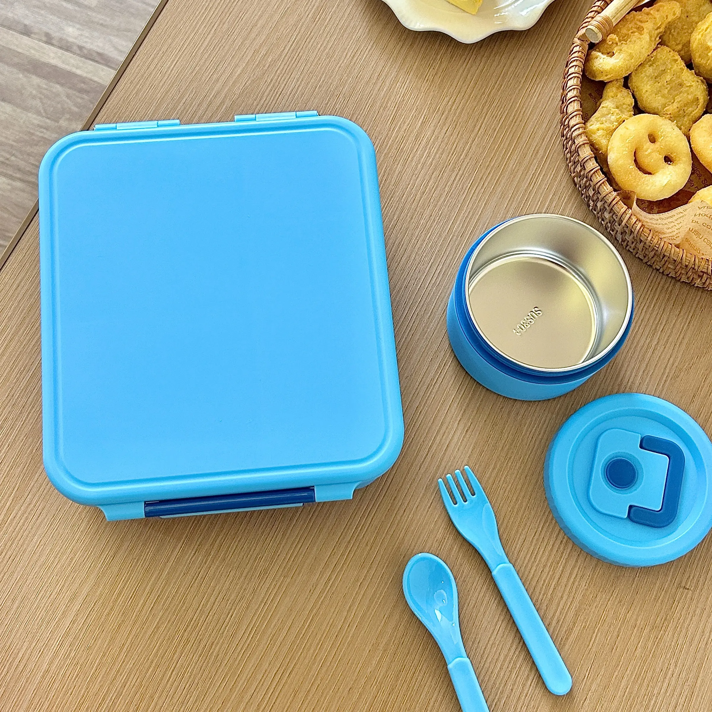 Classic pure blue 💙