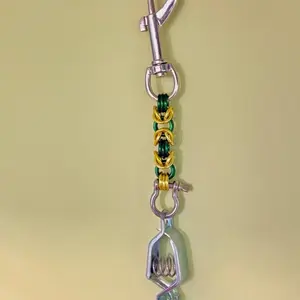 Byzantine Weave Glove Clip - Swivel Eye Bolt Snap Alligator Clip