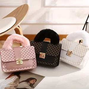 Girls' Plush Small Square BagHandbag Chain Bag Printed Crossbody Bag Women's Bag Circle Pattern Color Matching Furry Handbag Chain Small Square Bag Casual Phone Bag Small Bag