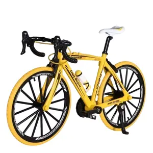 1:8 Scale Alloy Miniature Bike, Diecast Road Track Bicycle Model, Simulation Metal Mini Bike Desktop Ornament, Collectible Hobby Gift for Cycling Fans Adults Kids