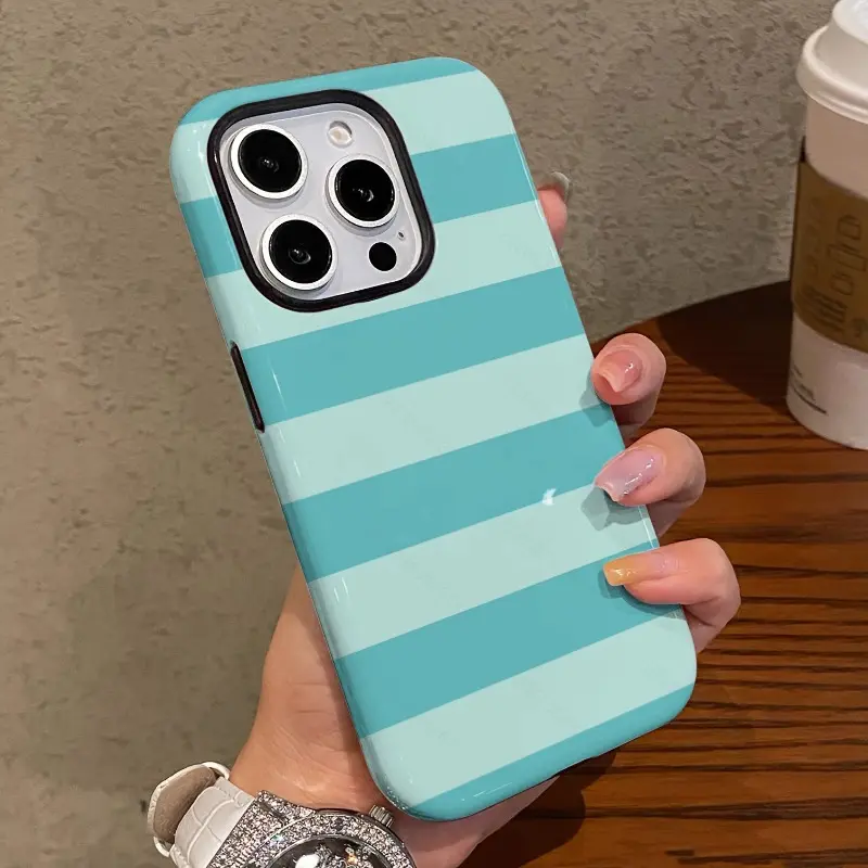 A fresh, minimalist, and high-quality design, featuring a green striped protective case. This durable two-in-one protective case is suitable for iPhone 17/16/15/14/13/12/11 Pro Max/Plus/Pro and Galaxy S25/S24/S23 Ultra.  Also available as a couple's phone