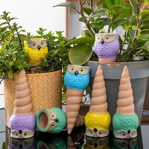 Cute Owl Design Self-watering Stakes, 4 Counts/set Cartoon Themed Indoor & Outdoor Plant Watering Spikes, Plant Accessories for Various Room Types