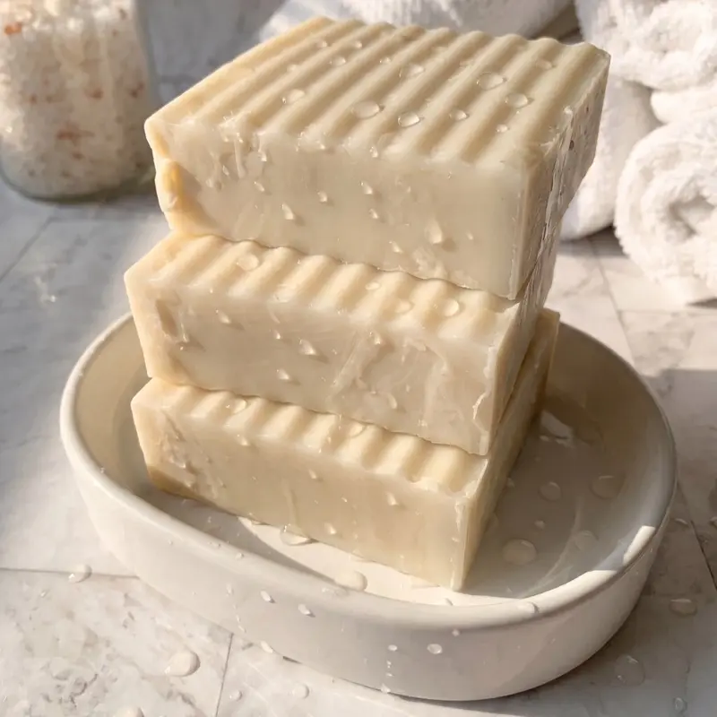 Oatmeal & Manuka Honey Bar Soap, Natural Moisturizing Cleanser for Dry Skin