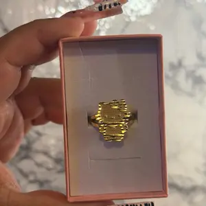 HK DIAMOND CUT