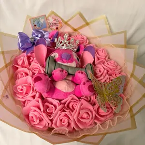 Ramo Buchón with Pink Foam Roses Crown Decorative Bouquet for Special Occasions Golden Butterfly Ornament Purple Ribbon Gift