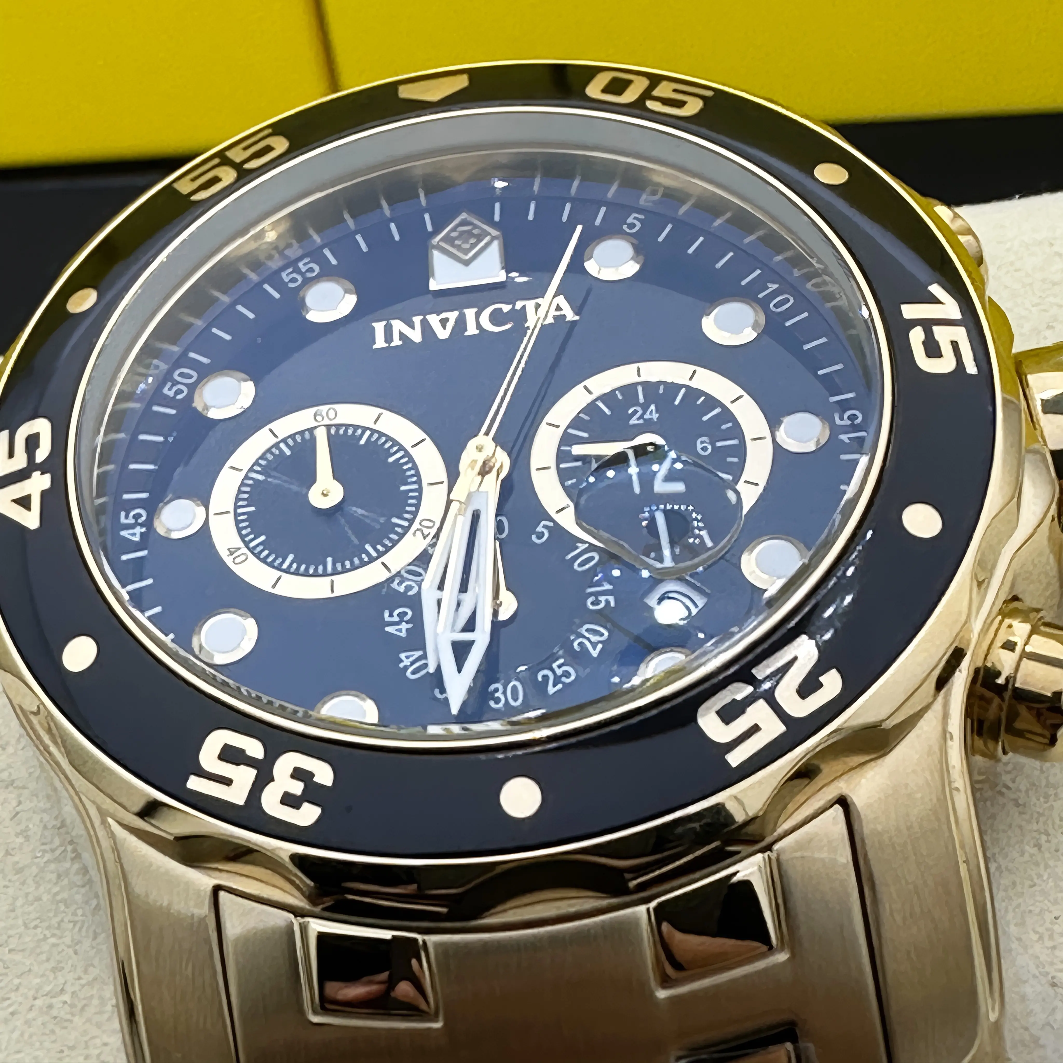 NEW Invicta Men's Pro Diver Scuba Chronograph Stainless Steel Black Dial Watch!! NEW Invicta Men's Pro Diver Scuba Chronograph Stainless Steel Black Dial Watch!!