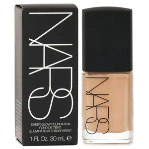 Nars Sheer Glow Foundation - Stromboli (Medium 3)