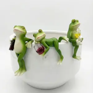 Cute Resin 3-Piece Frog Figurine Set - Funny Desk, Shelf Decoration, Adorable Statue for Home Aesthetic Styling, Unique Gift for Frog Lovers, 3-Piece Frog Set