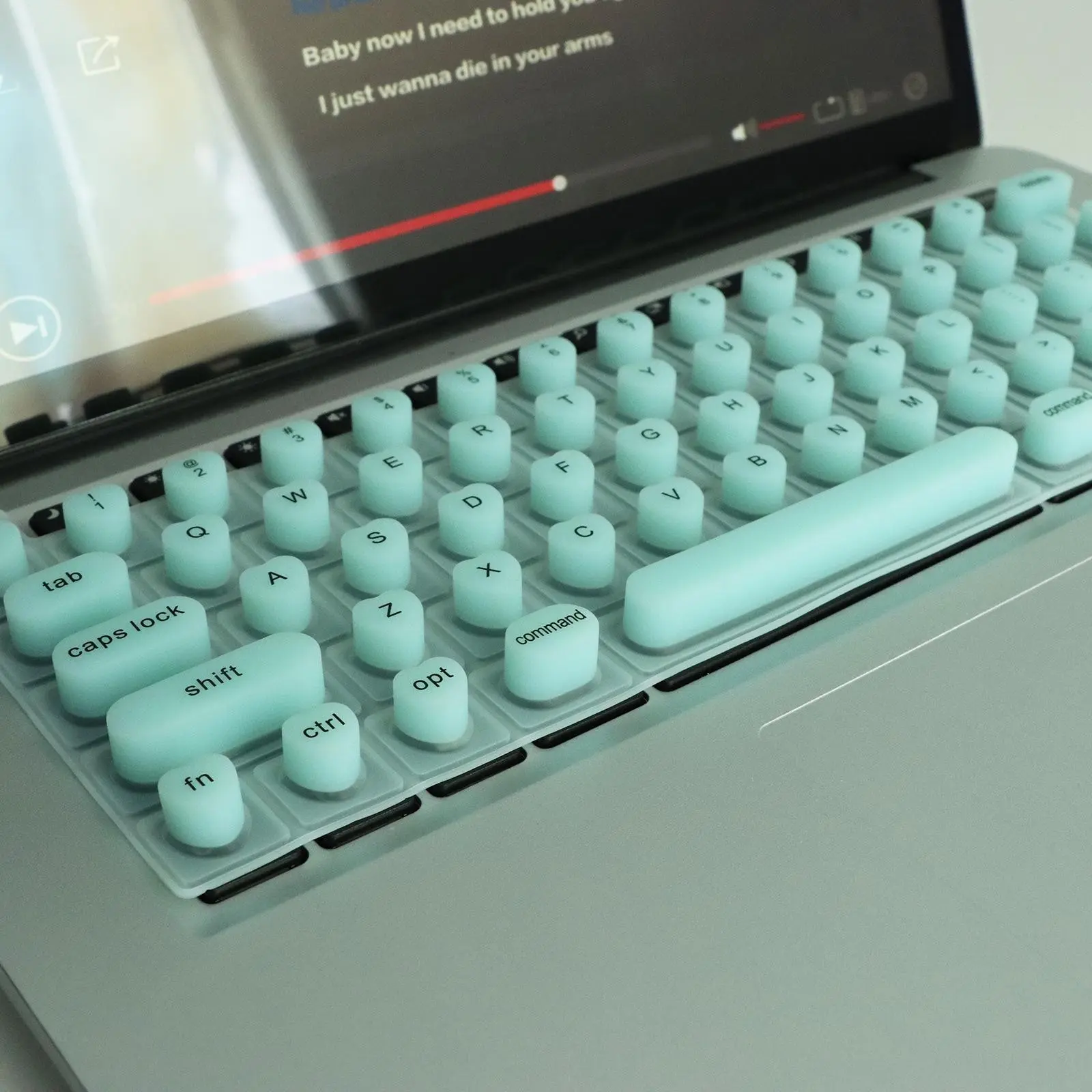 3D Silicone Keyboard Protector Film, Foldable Durable Easy Storage, Perfect for Office Home Use, Nail Art Typing Protection, Keyboard Cover