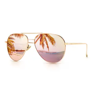 Women's Lightweight Oversized Aviator Sunglasses - Mirrored Polarized Lenses