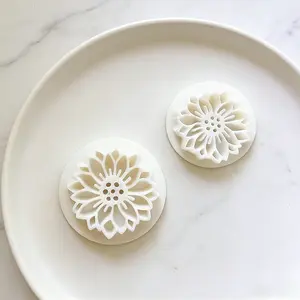 Two pieces of elegant sunflower polymer clay cutters in large and small sizes, summer clay cutters, Bohemian-style clay knives, DIY earrings with exquisite designs