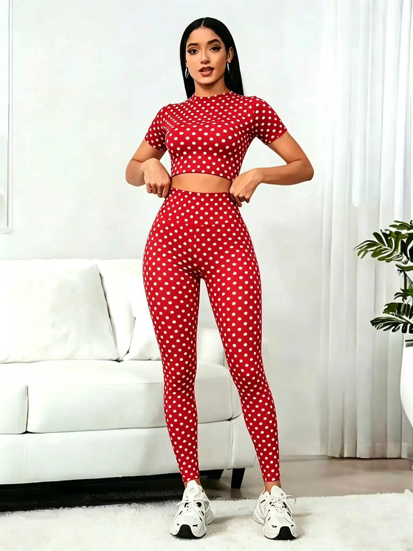 Women's New Short Sleeve Crop Top and High Waist Leggings Set, Polka Dot Design, Elastic and Breathable, Ideal for Sports and Daily Wear, Athleisure Activewear Set, Athleisure Sportswear Set, Athleisure Workout Set